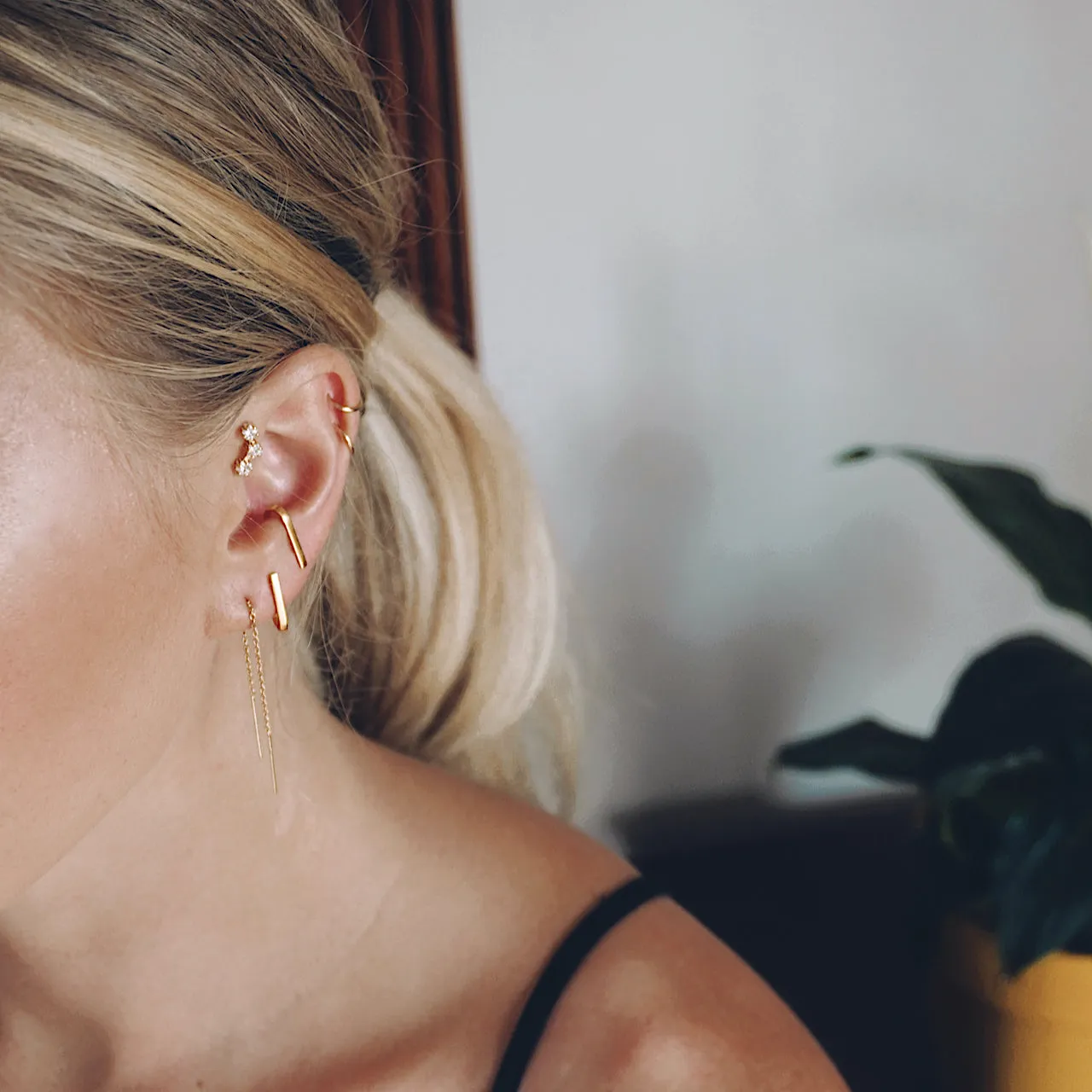 Glitter Tri Star Cartilage Labret
