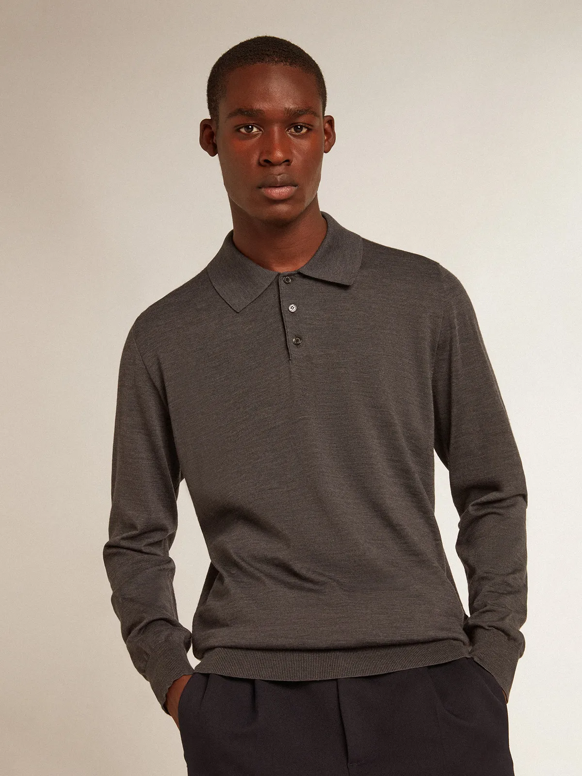 Men’s long-sleeved polo shirt in gray merino wool