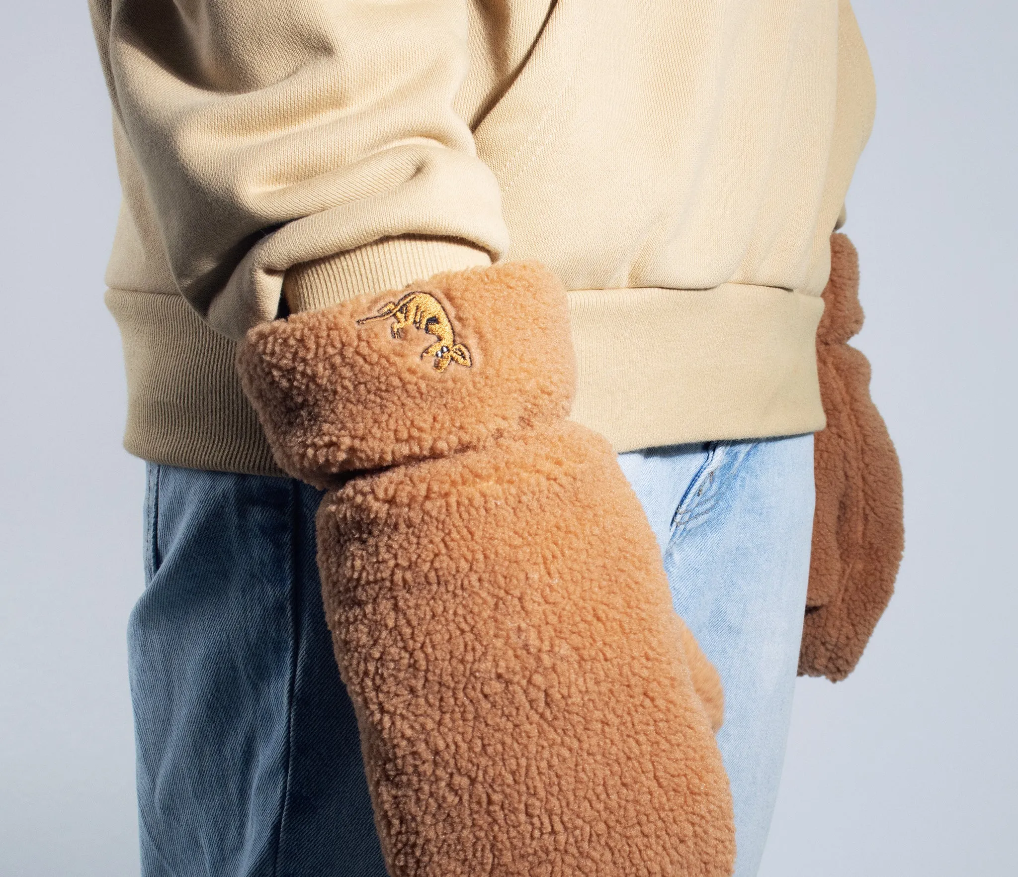 Sniff Fluffy Mittens Adult - Brown