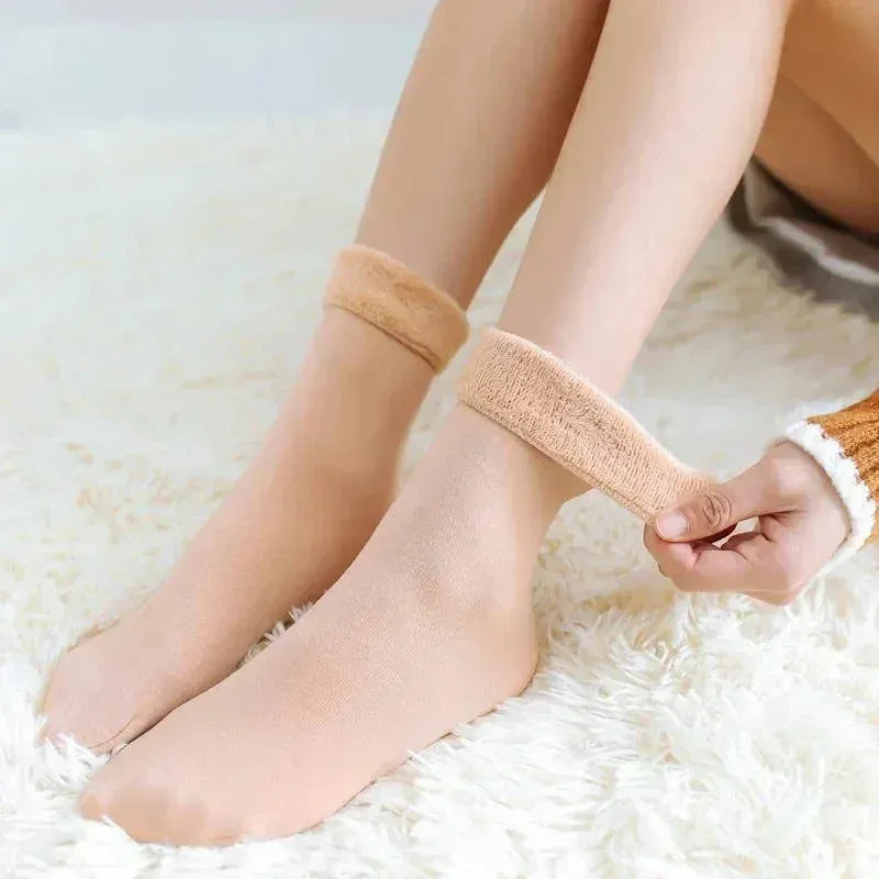 Winter Warm Women Socks Soft Thicken Thermal Plush Socks Girls Solid Color Velvet Wool Snow Boots Floor Socks Home Sleeping Sock